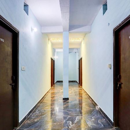 Spot On New Diamond Guest House Rudrapur Экстерьер фото