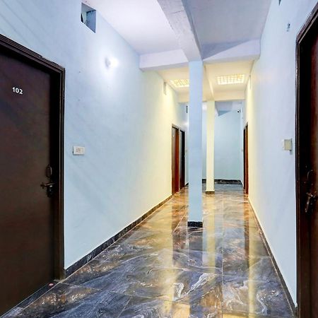 Spot On New Diamond Guest House Rudrapur Экстерьер фото