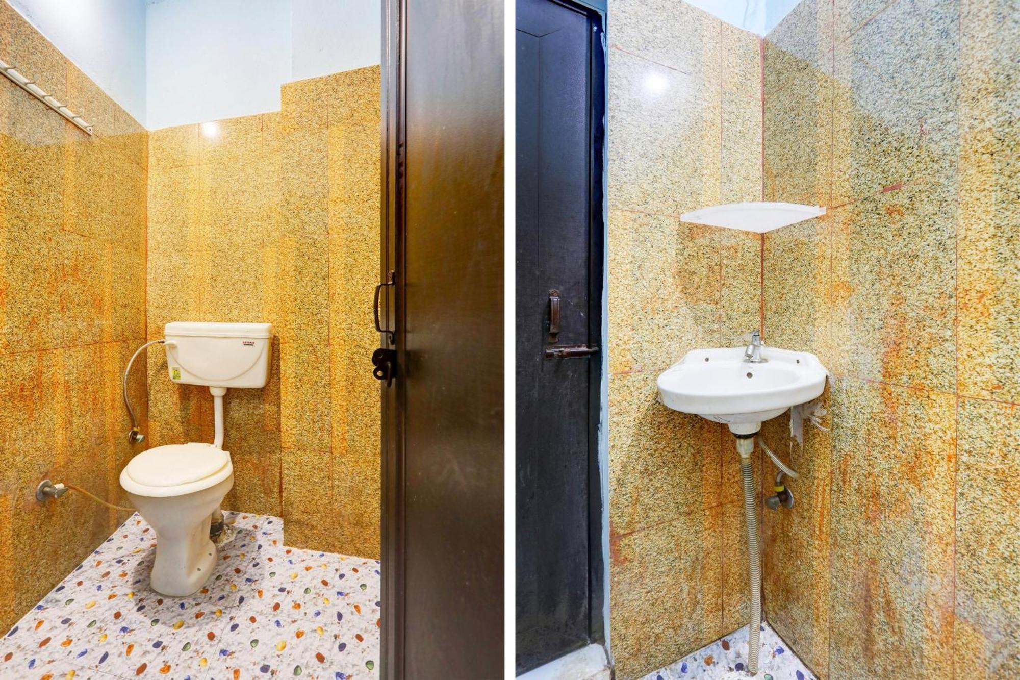 Spot On New Diamond Guest House Rudrapur Экстерьер фото